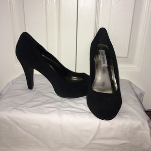 Steve Madden Black Heals